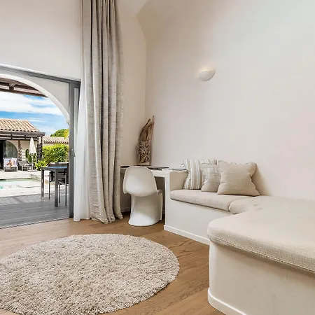 Hotel Cosy, & Saint-Tropez
