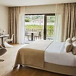 Hotel Cosy, &