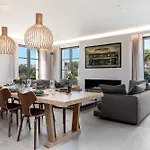 Cosy, & Hotel 5*