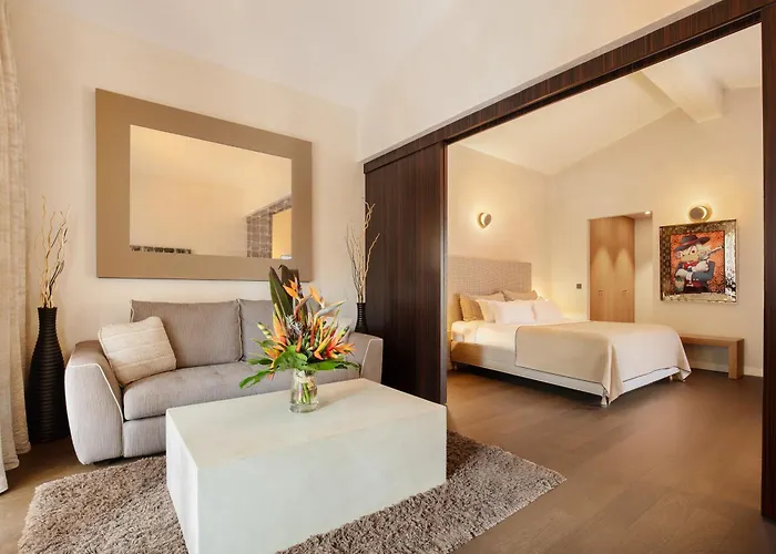 Cosy, & Hotell 5*