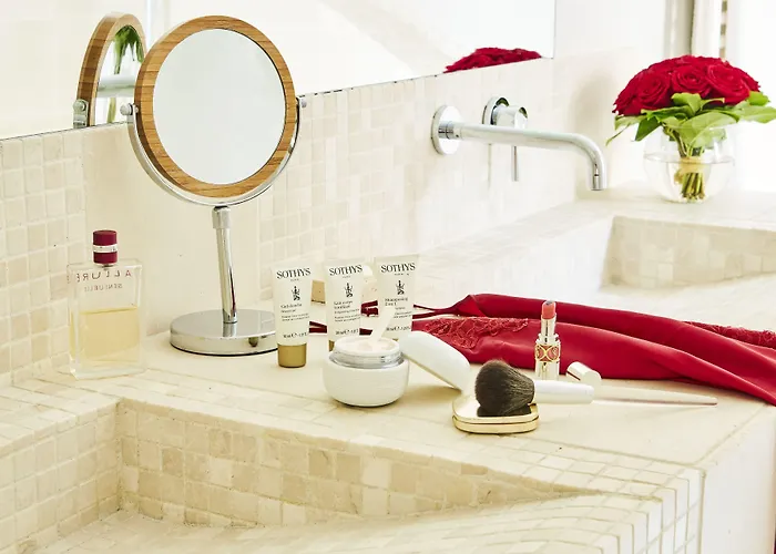Cosy, & Hotell 5*