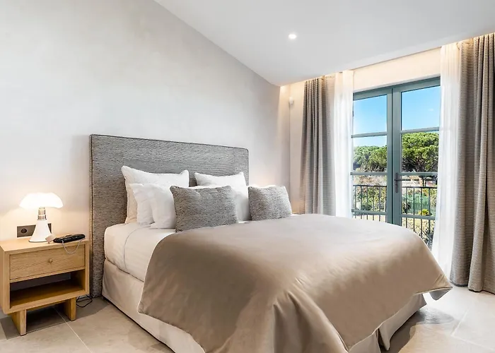 Hotell Cosy, & Saint-Tropez